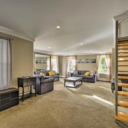 Spacious Home By Finger Lakes And Watkins Glen! Burdett Bagian luar foto