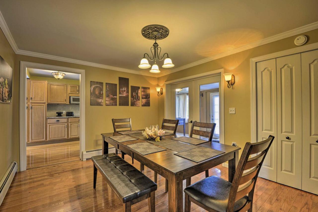 Spacious Home By Finger Lakes And Watkins Glen! Burdett Bagian luar foto