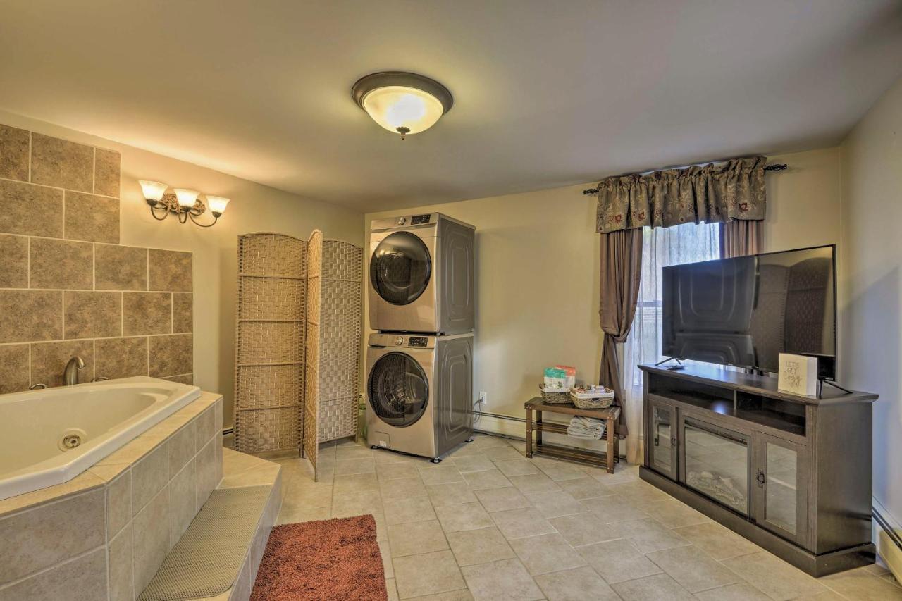 Spacious Home By Finger Lakes And Watkins Glen! Burdett Bagian luar foto