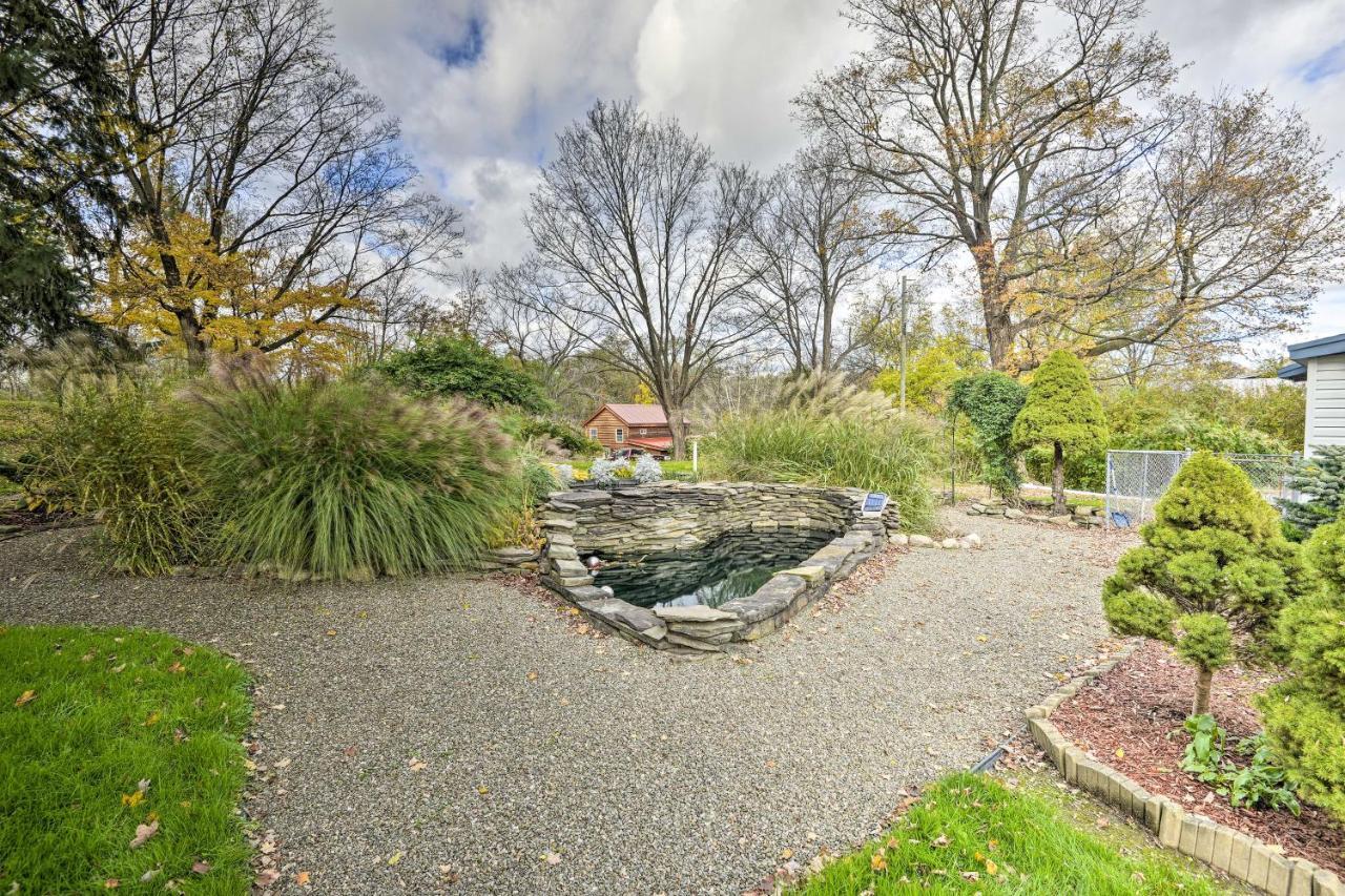 Spacious Home By Finger Lakes And Watkins Glen! Burdett Bagian luar foto