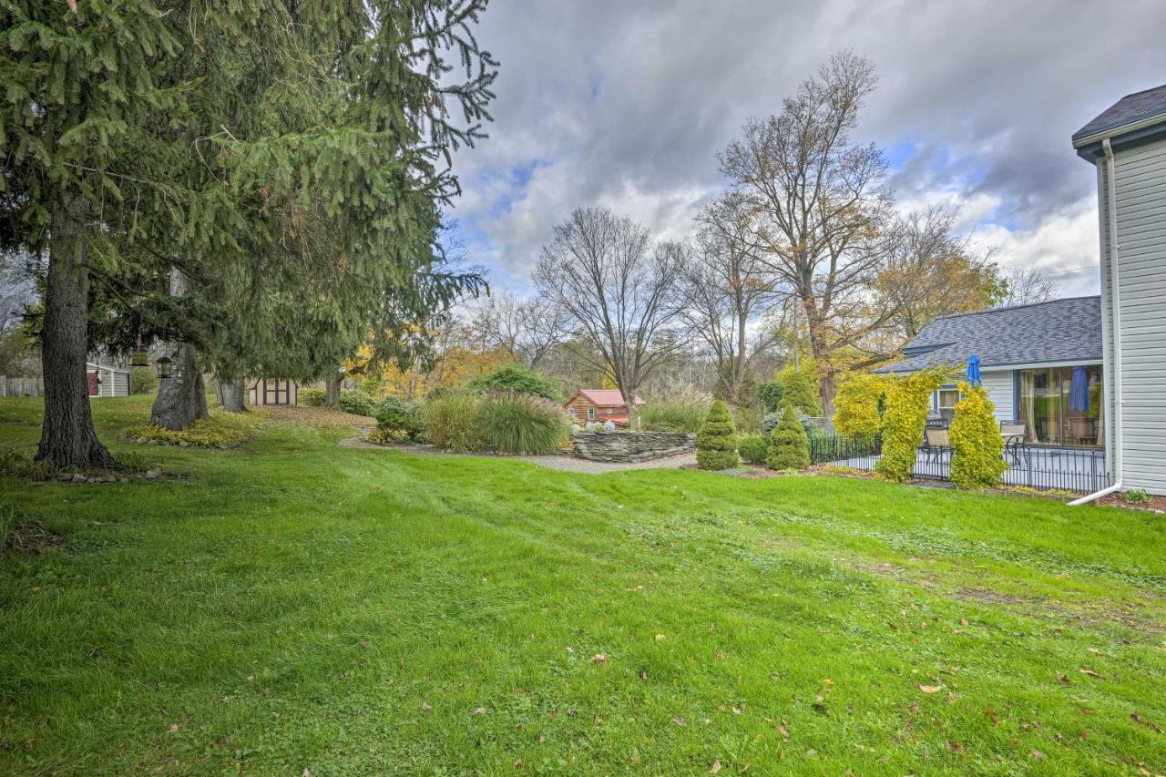 Spacious Home By Finger Lakes And Watkins Glen! Burdett Bagian luar foto